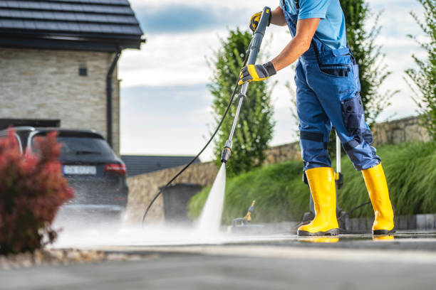 Why Choose Our Certified Pressure Washing Experts for Your Project Needs in Pembroke, NC?